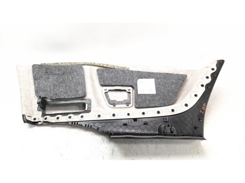 Recambio de moldura para audi q7 4mg referencia OEM IAM 4M0863879KHCK  