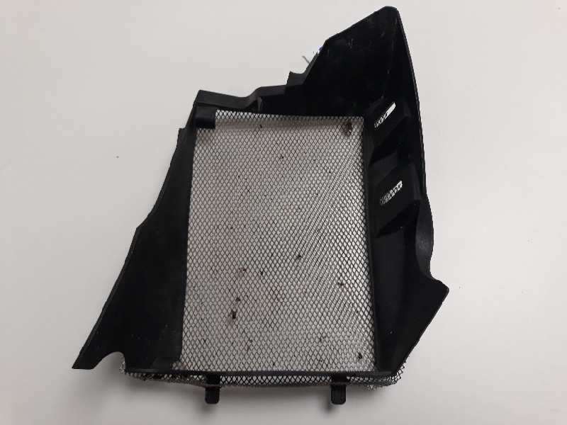 Recambio de moldura para bmw r 1200 gs r 1200 gs referencia OEM IAM 46638531526  