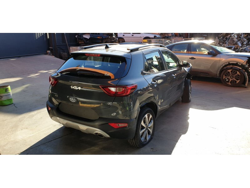 kia stonic (ybcuv) del año 2022
