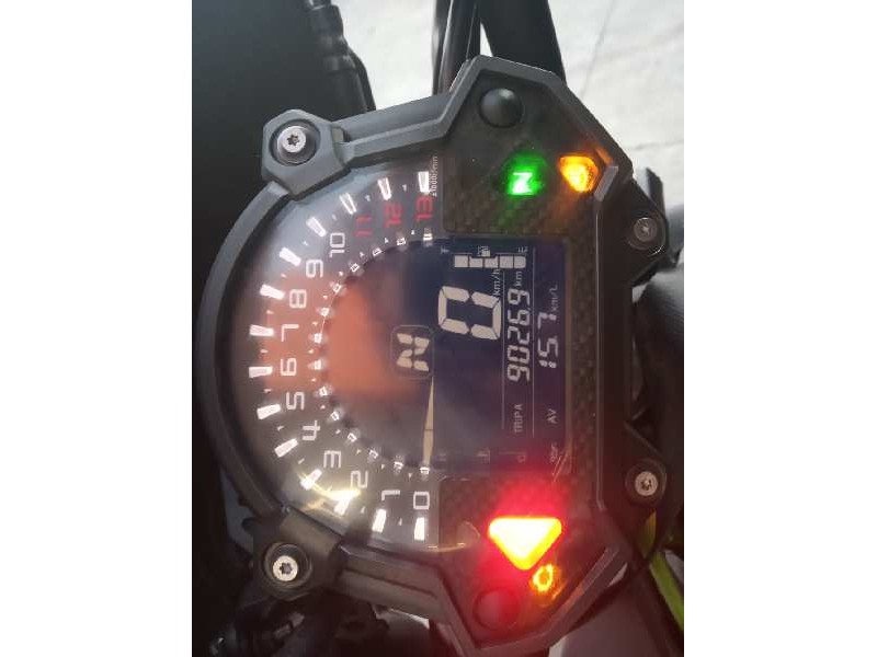 kawasaki z 900 del año 2018