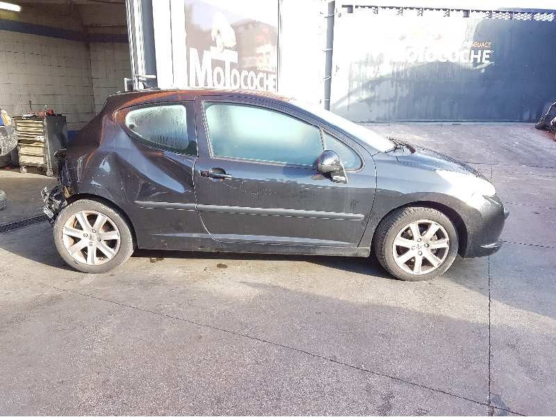 peugeot 207 del año 2006