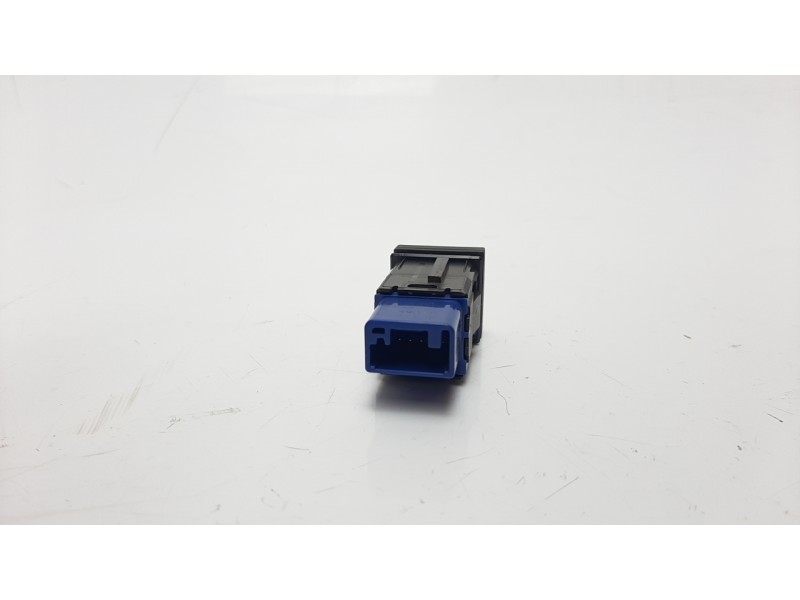 Recambio de interruptor para toyota corolla (e21) referencia OEM IAM 8415302110  