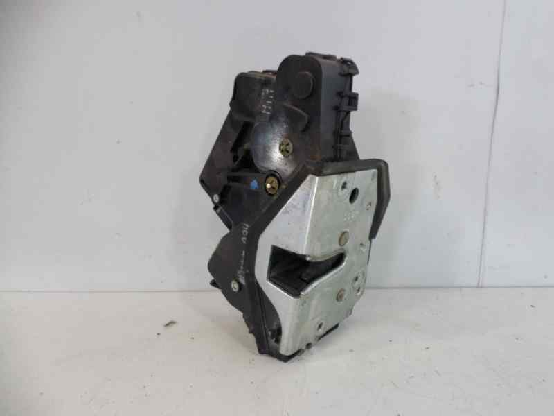 Recambio de cerradura puerta trasera derecha para bmw serie 3 berlina (e46) 320d referencia OEM IAM   