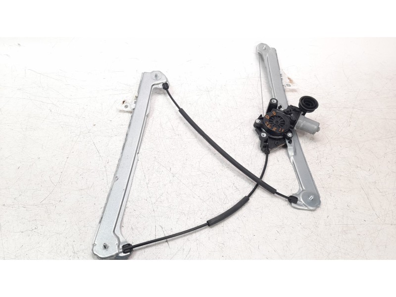 Recambio de elevalunas delantero derecho para mazda 3 sedán (bp) evolution referencia OEM IAM BCJH58590A  