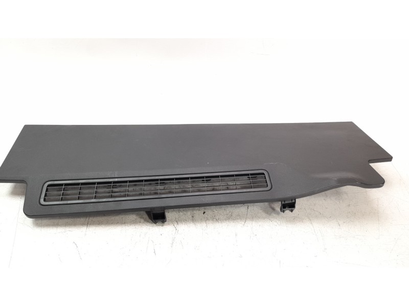 Recambio de moldura para audi q7 4mg referencia OEM IAM 4M0861486H4PK  