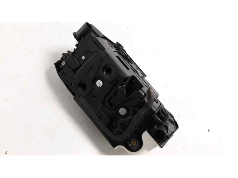 Recambio de cerradura puerta trasera derecha para seat ibiza (6p1) 1.2 tsi referencia OEM IAM 6J0839016F CRDVW1110 