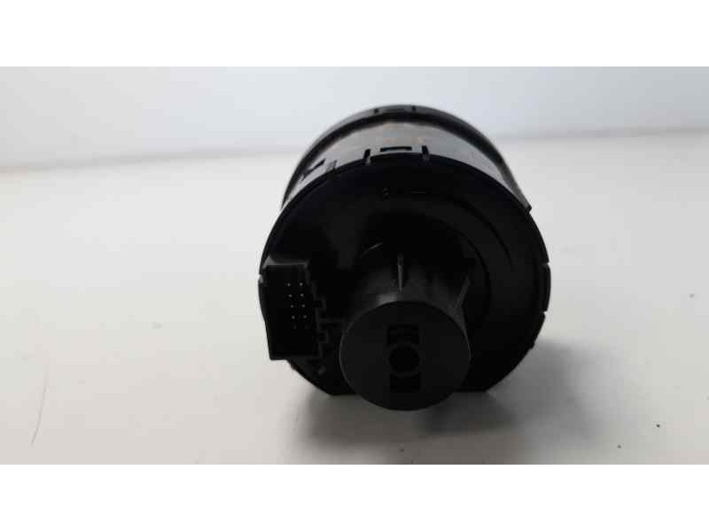 Recambio de mando luces para skoda octavia lim. (5e3) rs referencia OEM IAM 5E0941431D  