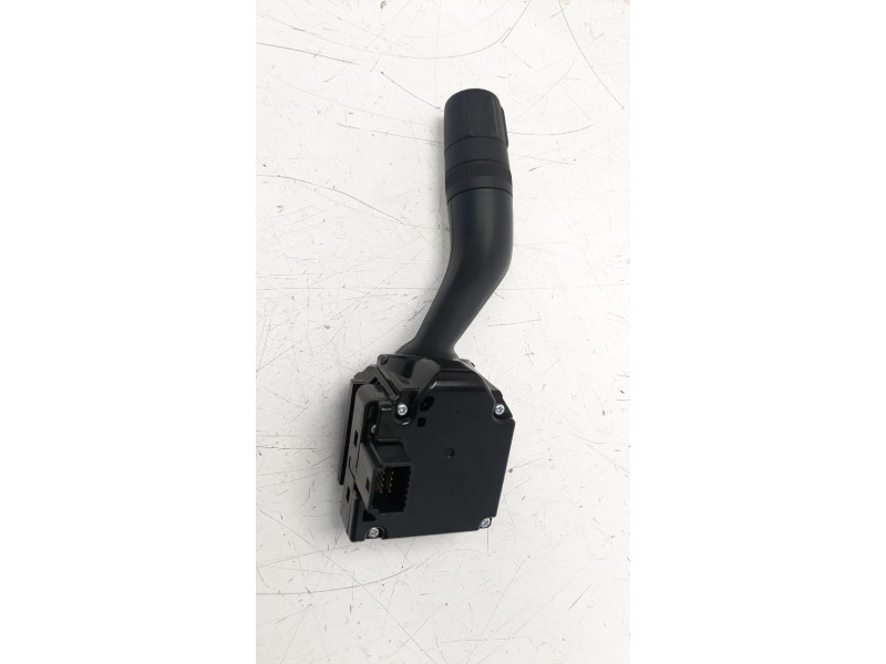 Recambio de mando limpia para mazda cx-30 referencia OEM IAM BDEN66128A  