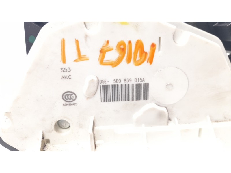Recambio de cerradura puerta trasera izquierda para skoda spaceback (5h) ambition referencia OEM IAM 5E0839015A  
