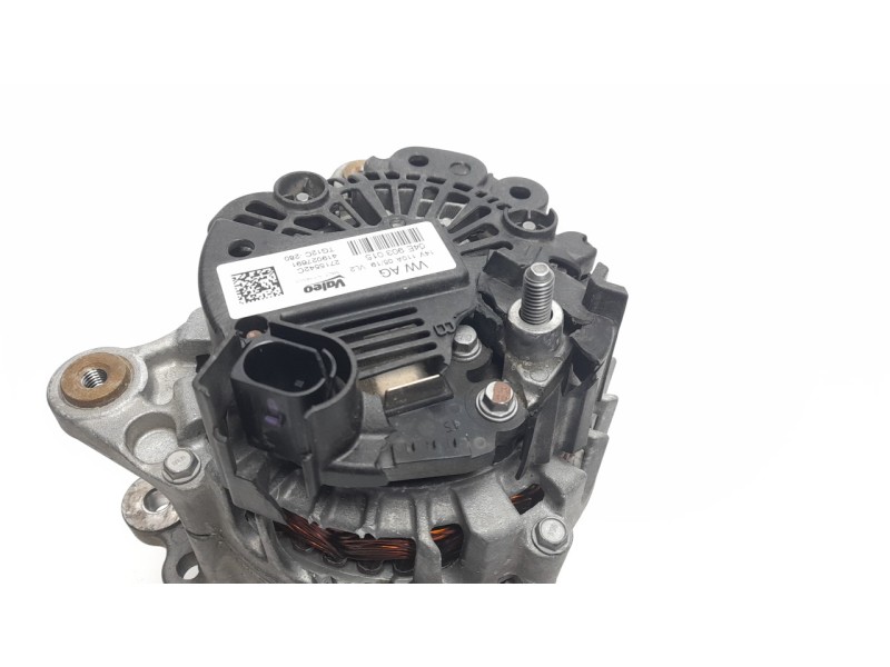 Recambio de alternador para audi a1 sportback (gba) 1.0 tfsi referencia OEM IAM 04E903105 ALF870501BS AF000BL07L4
