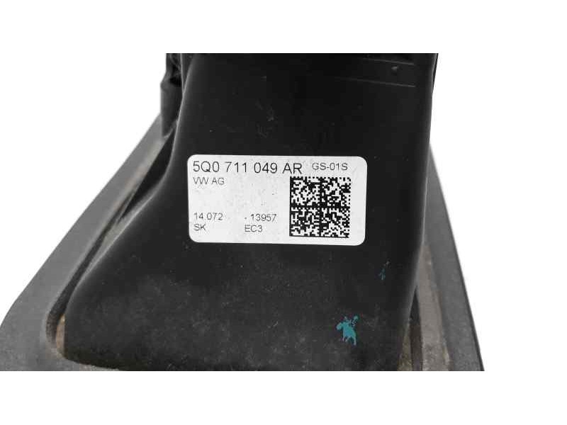 Recambio de palanca cambio para skoda octavia lim. (5e3) rs referencia OEM IAM 5Q0711049AR  