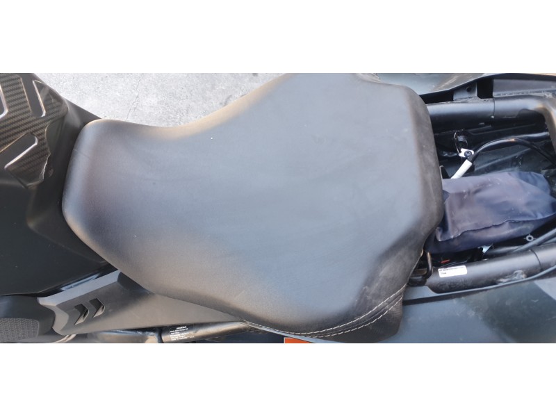 Recambio de asiento para honda cb 650r cb 650r referencia OEM IAM 77100MKND51ZB  