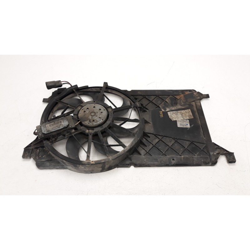 Recambio de electroventilador para ford c-max (cb3) 1.6 tdci cat referencia OEM IAM 3M5H8C607RD  