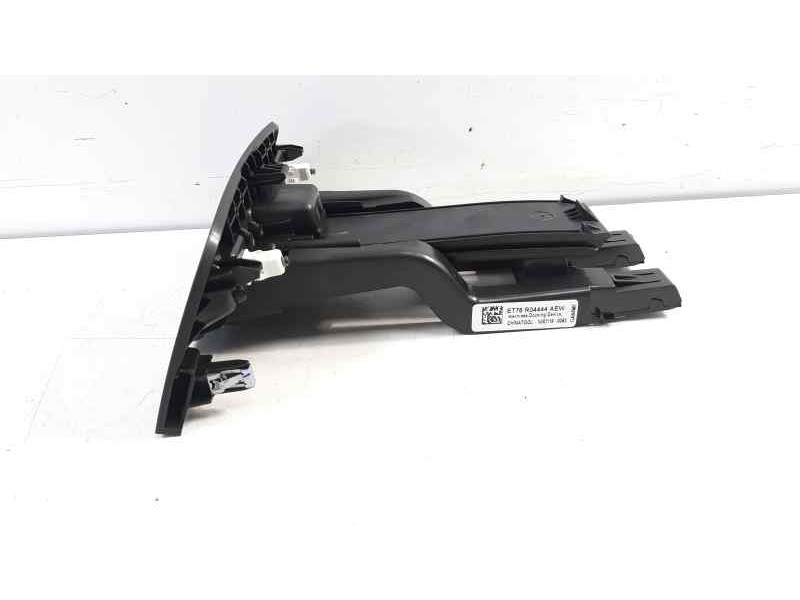 Recambio de moldura para ford tourneo courier (c4a) trend referencia OEM IAM ET76R04444AEW  