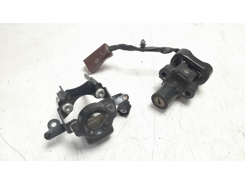 Recambio de conmutador de arranque para honda cb 650r cb 650r referencia OEM IAM 35010MKND50  