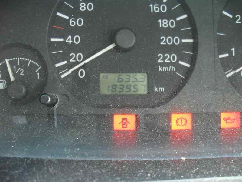 mitsubishi space star (dg0) del año 2001