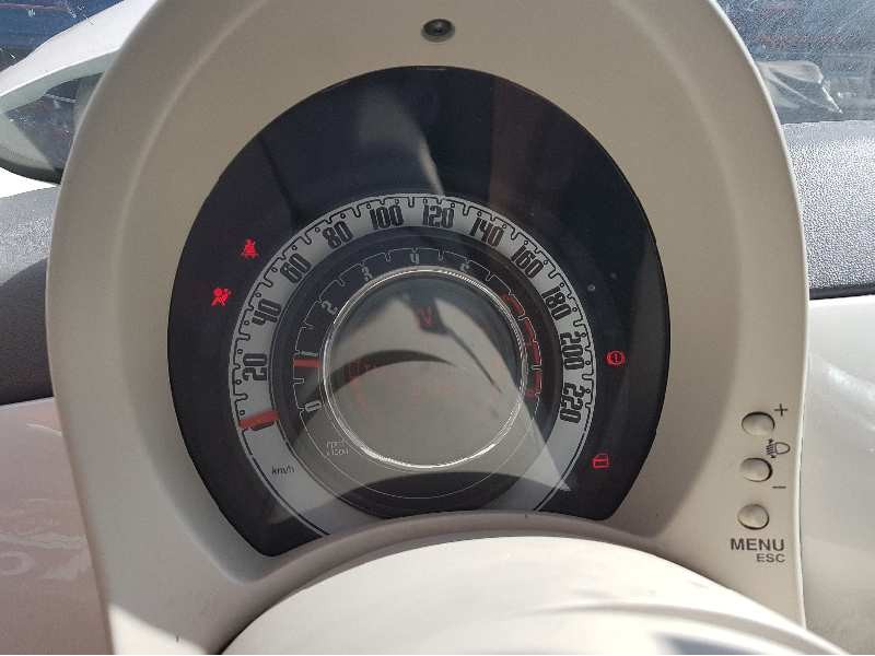 fiat nuova 500 (150) del año 2009