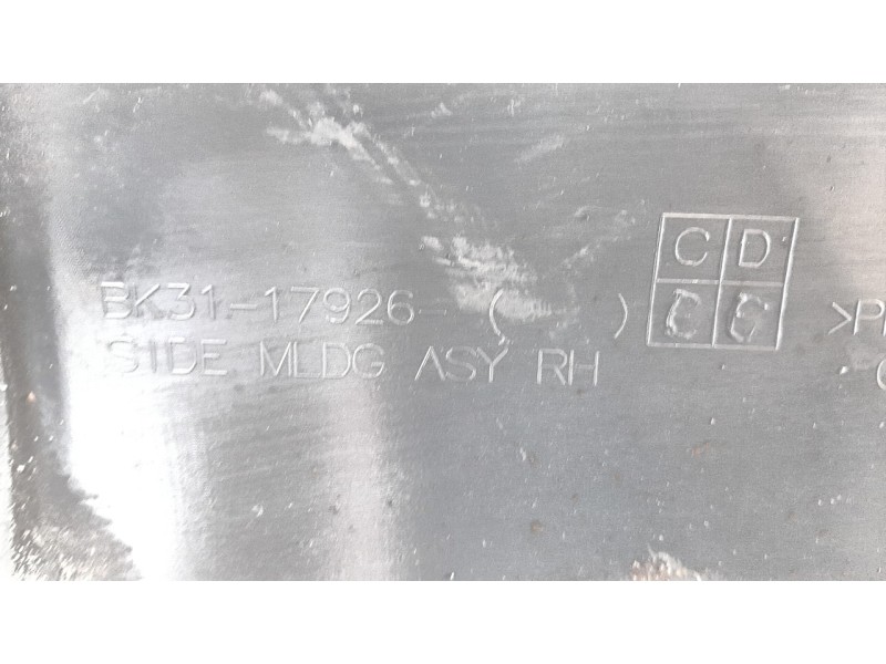 Recambio de moldura para ford transit furgón (tts) 2.0 tdci cat referencia OEM IAM BK3117926  