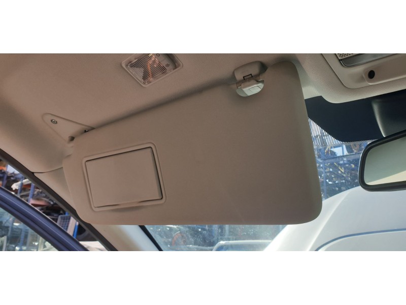 Recambio de parasol izquierdo para land rover discovery sport hse referencia OEM IAM LR060426  