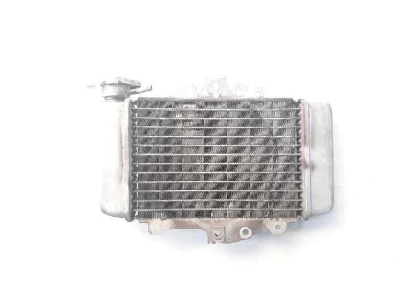 Recambio de radiador aceite para honda vision 110 referencia OEM IAM 021170  