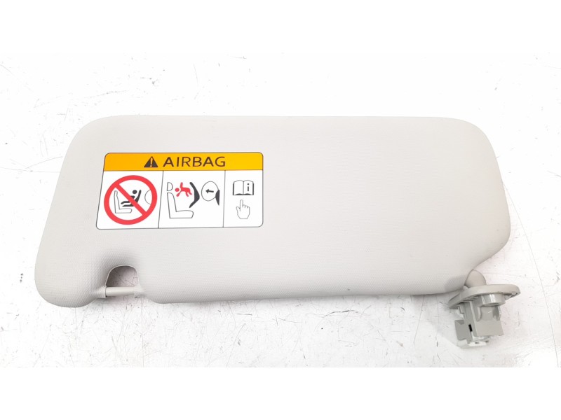 Recambio de parasol derecho para mazda cx-30 referencia OEM IAM BDMA69270B75  