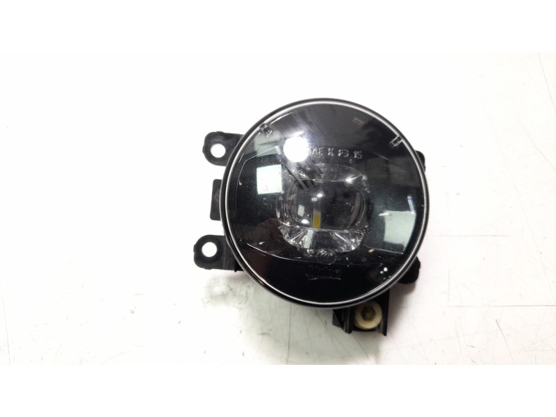 Recambio de faro antiniebla derecho para renault clio iv referencia OEM IAM 261507170R 10118120005 RN7004413
