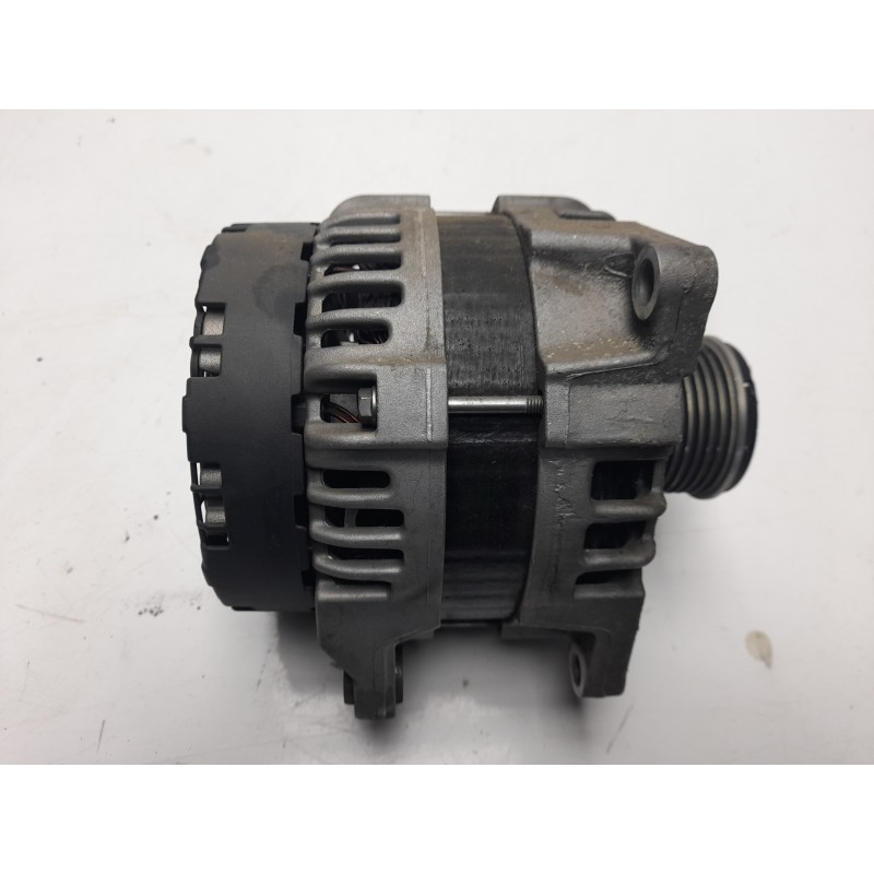 Recambio de alternador para mercedes-benz clase a (w176) a 180 cdi blueefficiency (176.012) referencia OEM IAM A0009063822  