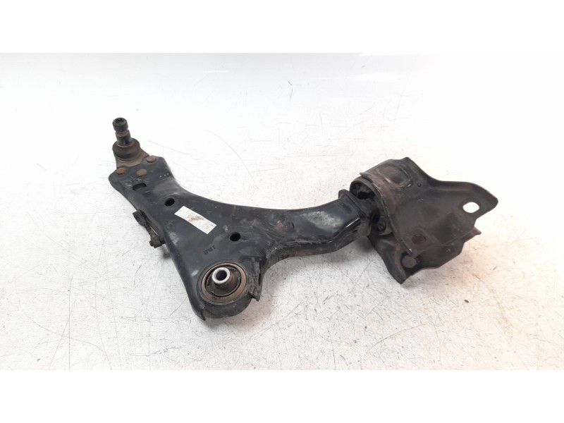 Recambio de brazo suspension delantero derecho para land rover discovery sport hse referencia OEM IAM LR086107  