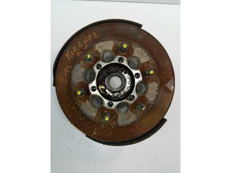 Recambio de mangueta delantera izquierda para ssangyong korando 2.9 turbodiesel cat referencia OEM IAM   