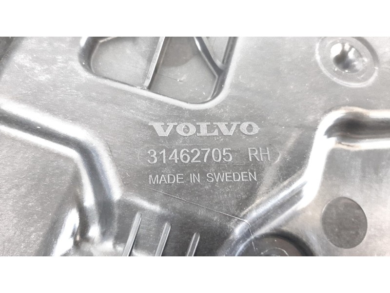 Recambio de elevalunas delantero derecho para volvo v60 familiar 2.0 diesel cat referencia OEM IAM 31462705  