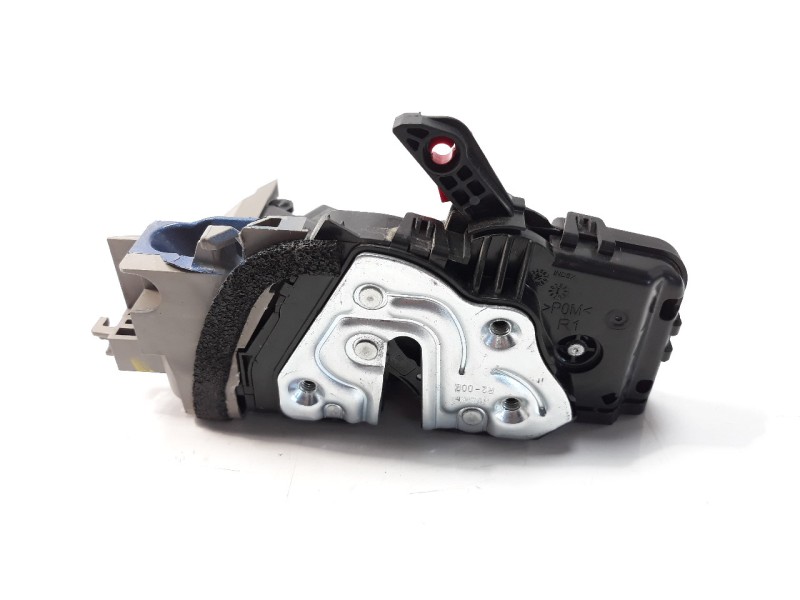 Recambio de cerradura puerta delantera derecha para kia ceed 1.4 cat referencia OEM IAM 81320J7000  