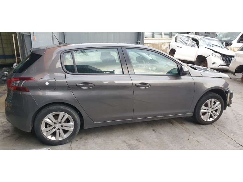 peugeot 308 del año 2021