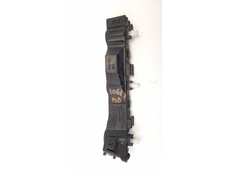 Recambio de moldura para kia rio 1.2 cat referencia OEM IAM 865161W200  