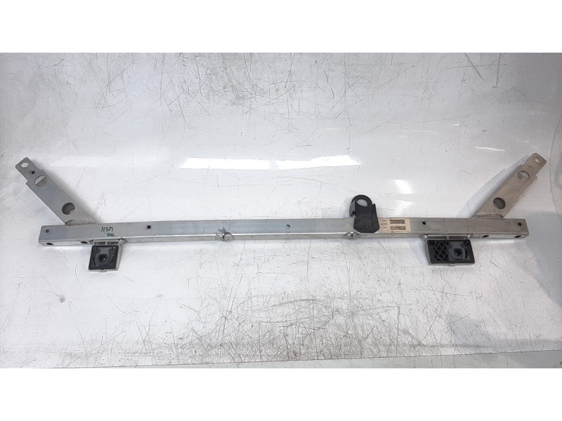 Recambio de travesaño superior para volvo v60 familiar 2.0 diesel cat referencia OEM IAM 32244775  
