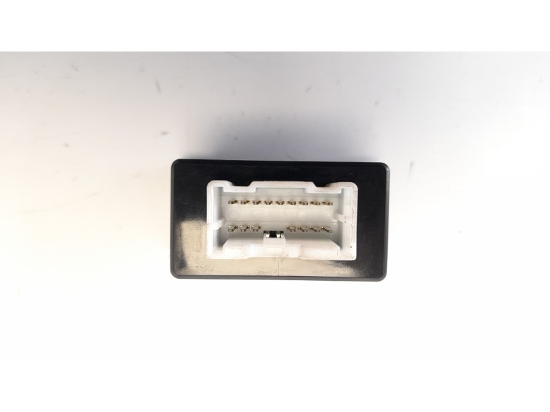 Recambio de interruptor para kia rio 1.2 cat referencia OEM IAM 961201W000  