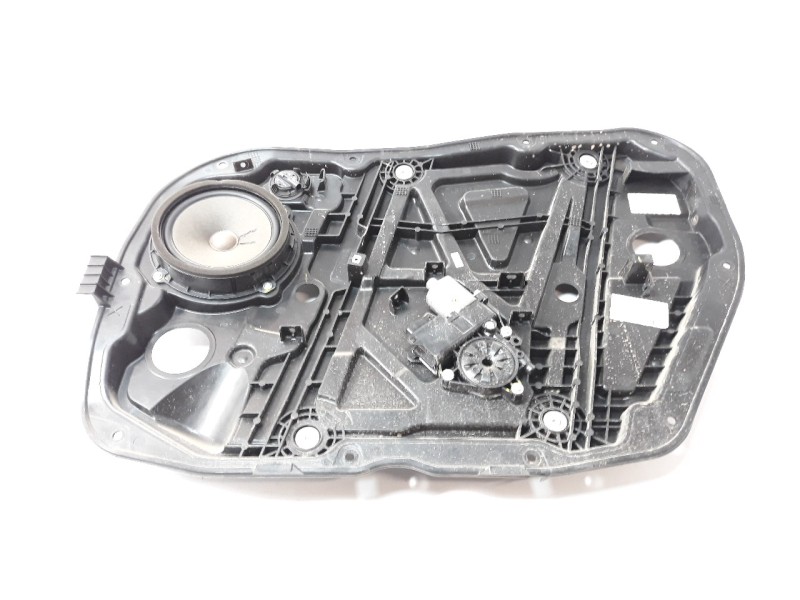 Recambio de elevalunas delantero derecho para kia ceed 1.4 cat referencia OEM IAM 82480J7010  
