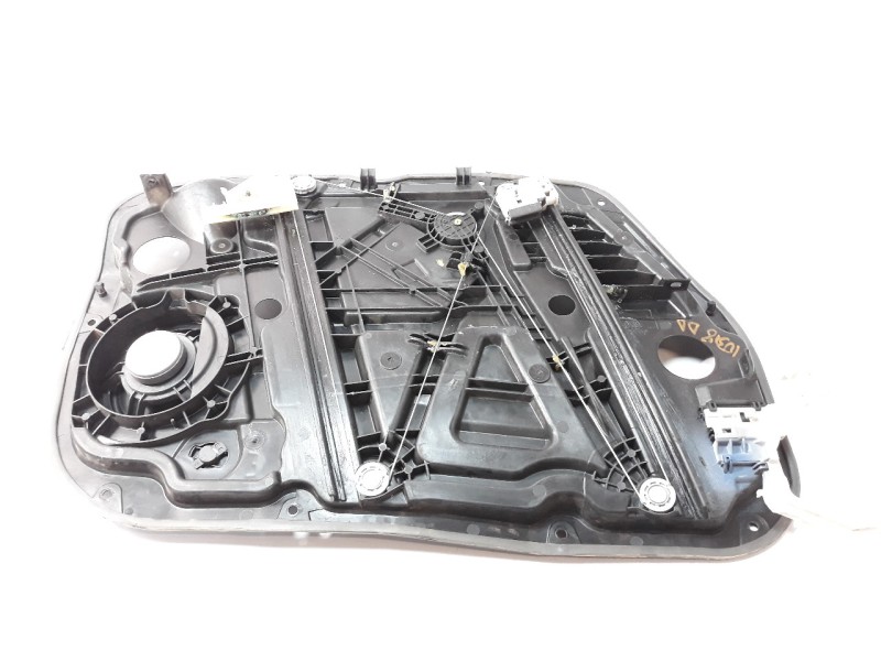 Recambio de elevalunas delantero derecho para kia ceed 1.4 cat referencia OEM IAM 82480J7010  