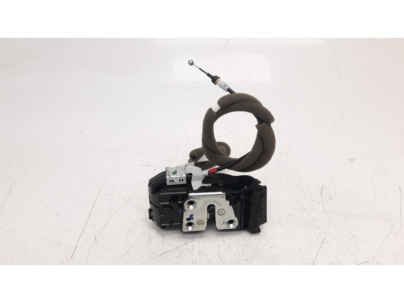 Recambio de cerradura puerta trasera izquierda para renault kadjar 1.5 dci diesel fap energy referencia OEM IAM 825014EA2B  