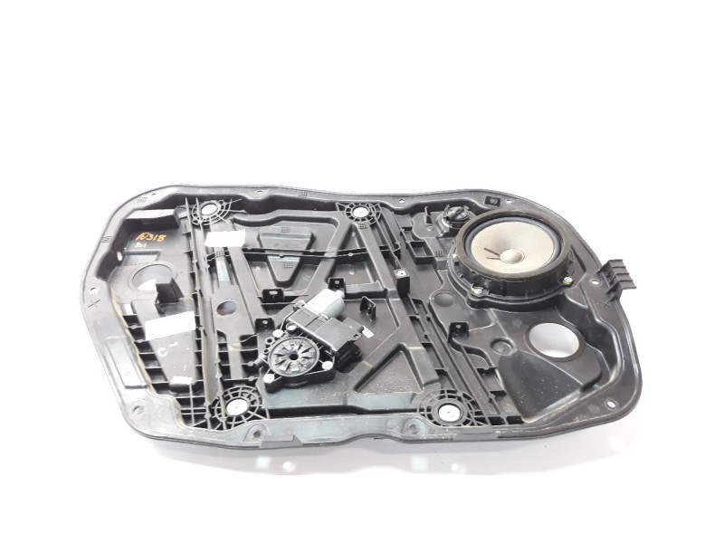 Recambio de elevalunas delantero izquierdo para kia ceed 1.4 cat referencia OEM IAM 82470J7010  