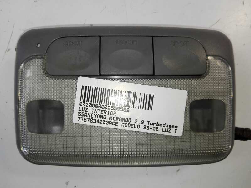 Recambio de luz interior para ssangyong korando 2.9 turbodiesel cat referencia OEM IAM 7767034000ACE  