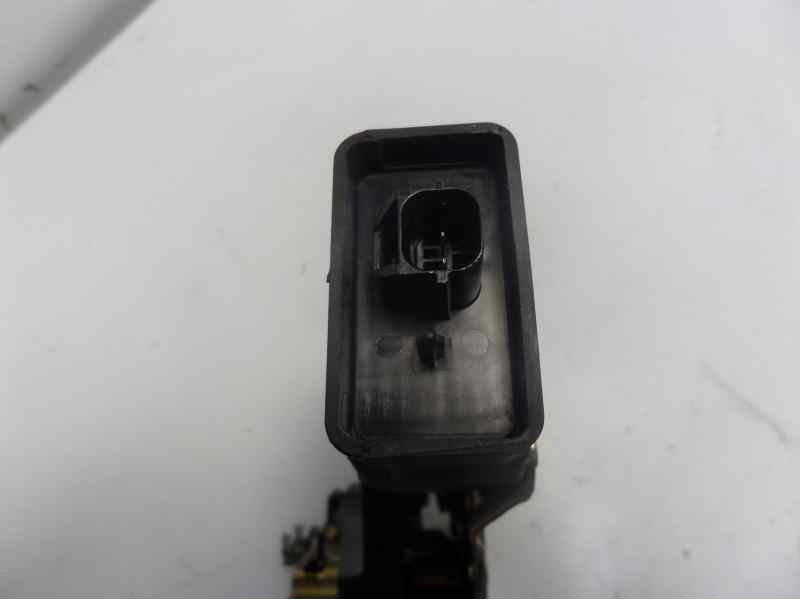 Recambio de cerradura puerta trasera derecha para volvo v40 familiar 1.6 referencia OEM IAM   