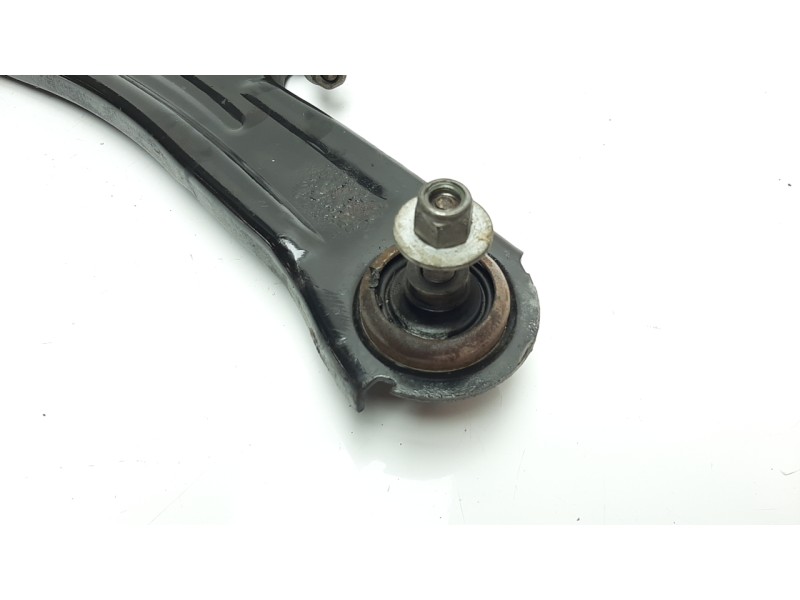 Recambio de brazo suspension inferior delantero izquierdo para renault clio iii 1.5 dci diesel cat referencia OEM IAM 8200744091