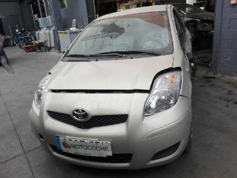 toyota yaris del año 2009