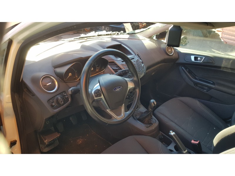 ford fiesta (ccn) del año 2016