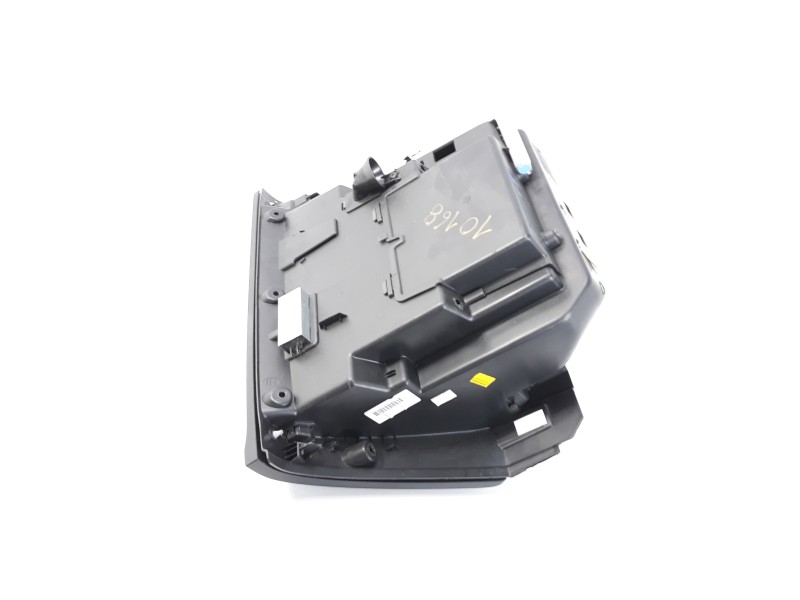Recambio de guantera para volvo v40 kinetic referencia OEM IAM 8632803  