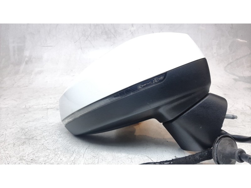 Recambio de retrovisor derecho para audi a3 sportback (8vf) referencia OEM IAM 8V1857410T 1050234011 
