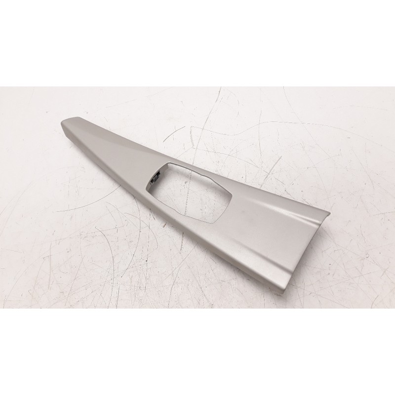 Recambio de moldura para bmw serie 3 gran turismo (f34) 2.0 16v turbodiesel referencia OEM IAM 9218919  
