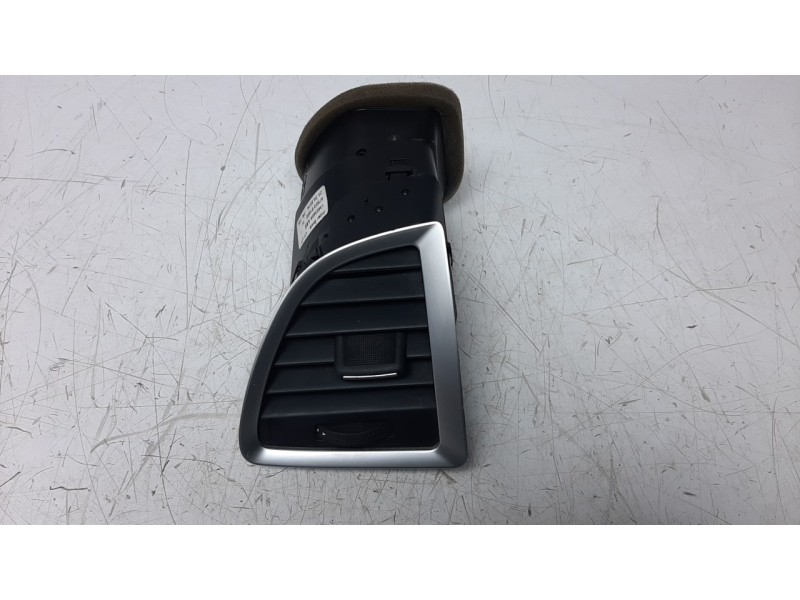 Recambio de rejilla aireadora para opel astra j lim. 1.6 cdti dpf referencia OEM IAM 13420496  