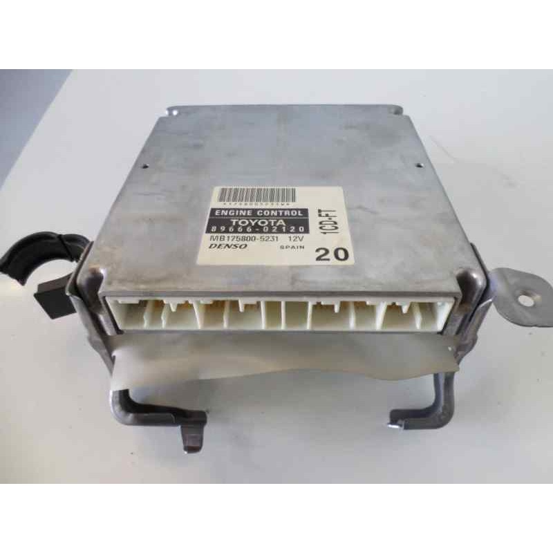 Recambio de centralita motor uce para toyota corolla (e12) 2.0 d-4d linea luna berlina referencia OEM IAM 8966602120 MB175800523