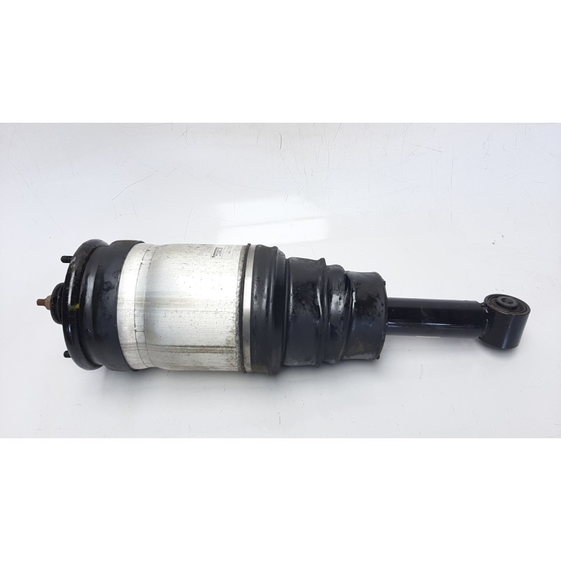 Recambio de amortiguador trasero izquierdo para land rover discovery 4 3.0 td v6 cat referencia OEM IAM AH2218W002AC  
